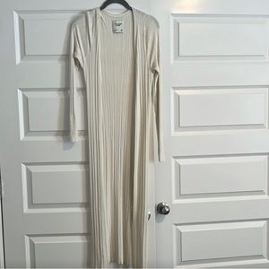Abercrombie & Fitch Slim Long Cardigan Size Medium